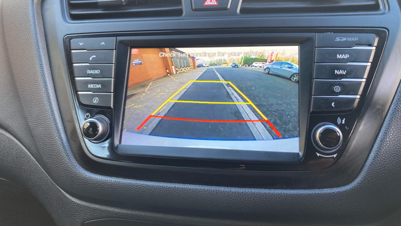 Hyundai i20 1.2 Premium Nav 5dr Petrol Hatchback